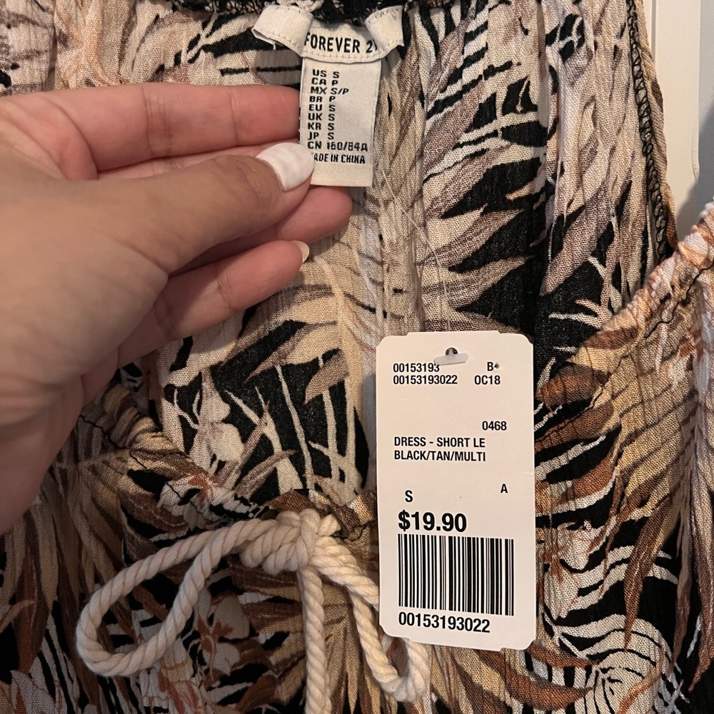 NWT beach cover up from forever 21 - Picture 3 of 3